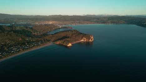 Aerial-view-of-Shakespeare-point-lookout-at-sunrise-in-New-Zealand