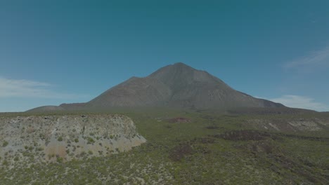 Inactive-Tres-Virgenes-Volcano-in-Mulege,-Baja-California-Sur,-Mexico