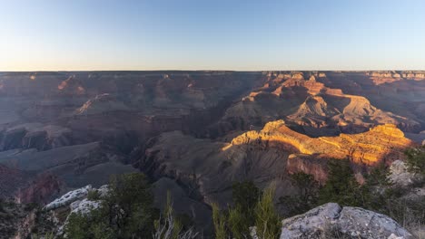 4K-Time-lapse-Grand-Canyon-National-park-at-sunrise-view-from-Yavapai-Point,-Arizona,-USA