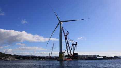 Construction-of-ocean-wind-mills-in-Norway-1