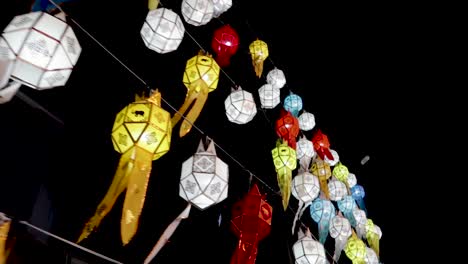Many-lanterns-hanging-on-the-lines