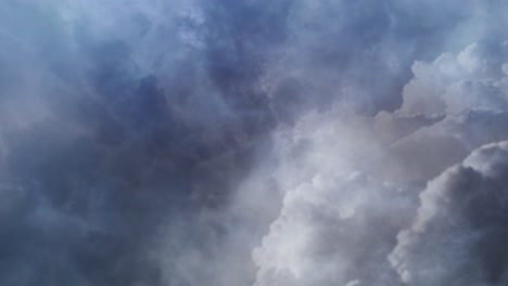 4k-Gewitter-Und-Dunkelgraue-Wolken