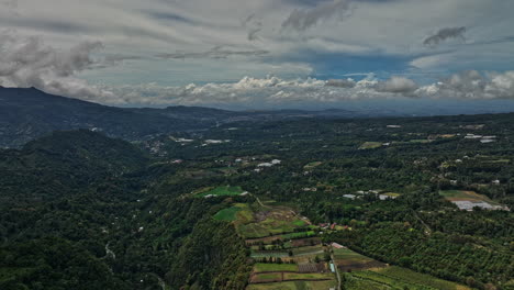 Los-Naranjos-Panama-Aerial-v2-spectacular-breathtaking-view,-flyover-bajo-mono-boquete-capturing-lush-green-jungle-landscape-and-highland-agricultural-farmland---Shot-with-Mavic-3-Cine---April-2022