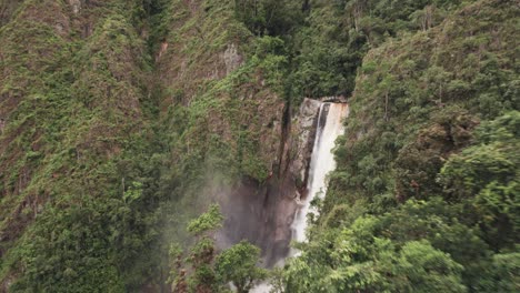 Salto-De-Bordones-Wasserfall---Höchster-Wasserfall-In-Kolumbien---Drohnenaufnahme