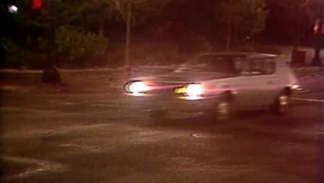 1984-Nachtverkehr-Auf-Den-Straßen