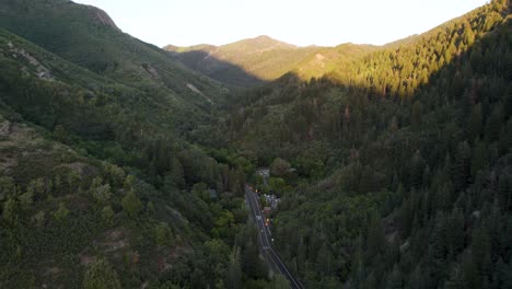 Aerial-Drone-View-Of-A-Canyon-Road-In-Millcreek,-Salt-Lake-City,-Utah
