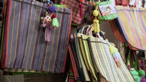 Colorful-tote-bags-at-the-market