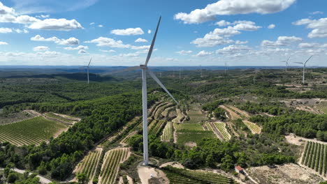 Luftdrohnenansicht-Des-Windparks-In-Spanien