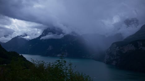 Morschach,-Suiza,-Temperamental,-Lago,-Montañas