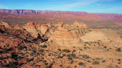 Slow-drone-footage-flying-over-the-desert-in-the-United-States-of-America