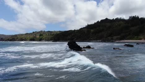 Luftbild:-Atemberaubende-360-Grad-Parallaxe-über-Der-Nordküste-Von-West-Maui