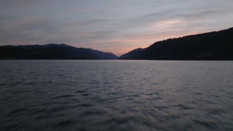 Drohnenantenne-Der-Columbia-River-Gorge-Bei-Sonnenuntergang-3