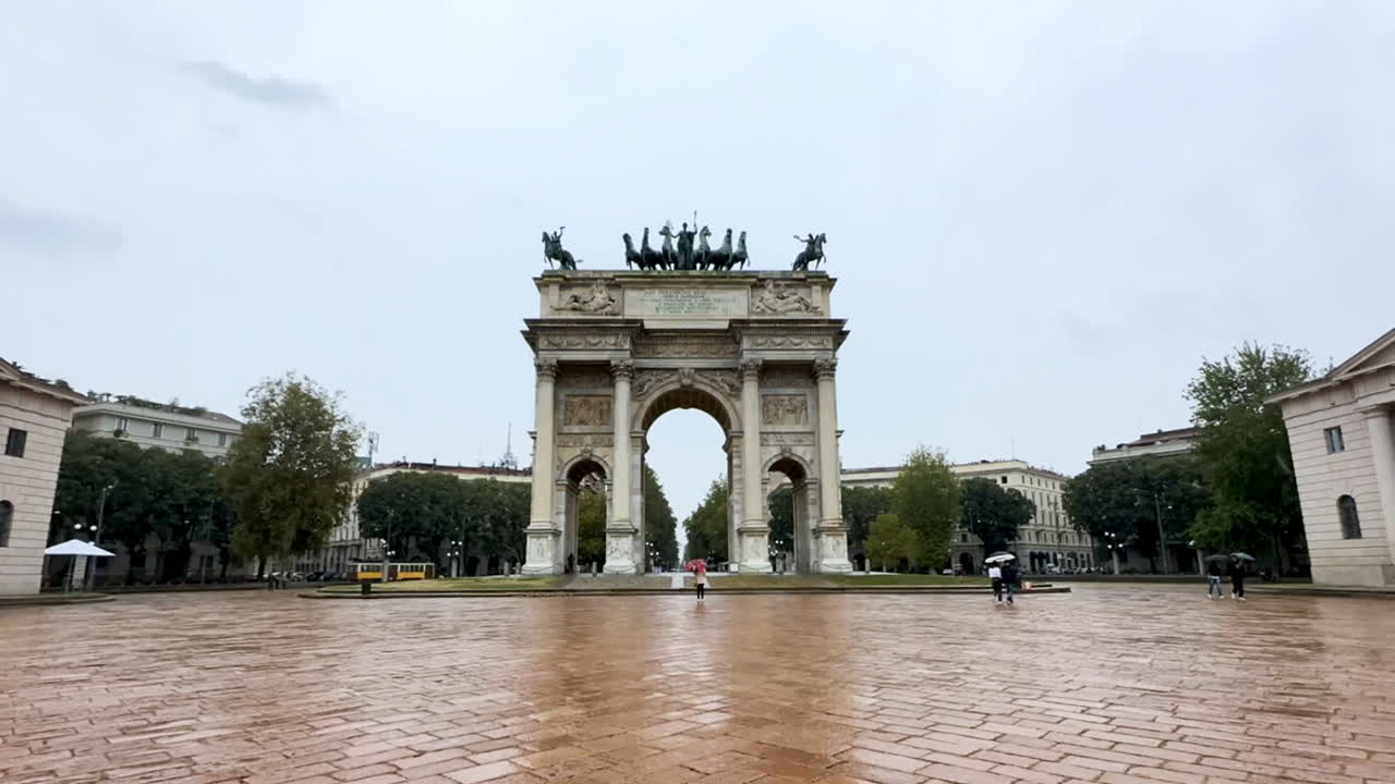 Premium stock video - Porta sempione gate in city of milan