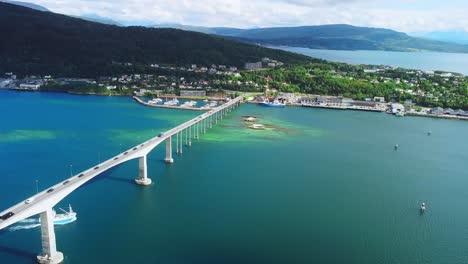 Gisund-Bridge,-Senja-Island,-Norway