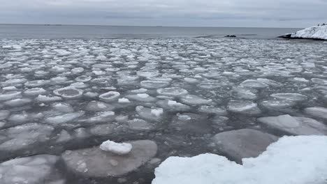Lake-Superior-in-winter-located-in-Copper-Harbor,-Michigan