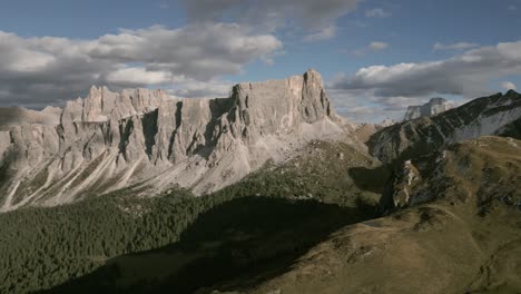 Drone-footage-over-Dolomites-in-Italy-5