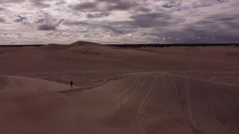 Lancelin-Sand-Dunes-are-the-largest-in-Western-Australia,-around-2-km-long,-and-the-main-attraction-in-Lancelin-1