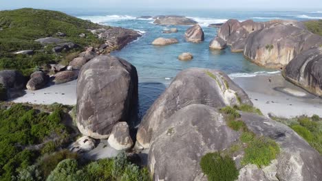 Elephant-Rocks-Es-Una-Playa-Protegida-En-El-Oeste-De-Australia-2