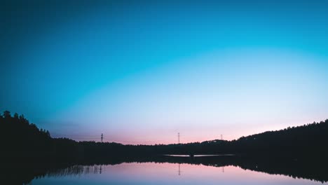Sunrise-at-the-lake-timelapse