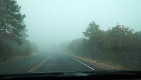 Car-traveling-through-the-fog