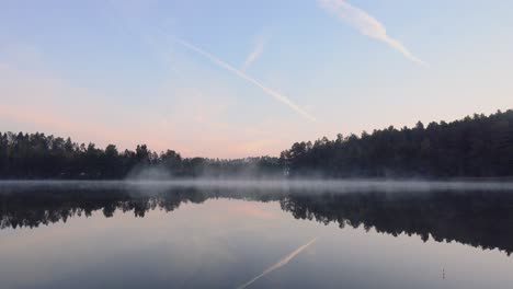 Fogg-moving-slow-at-the-sunrise-lake