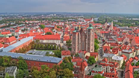 Aerial-Shot-of-Ingolstadt's-Downtown-with-Münster-,-Bavaria,-Germany