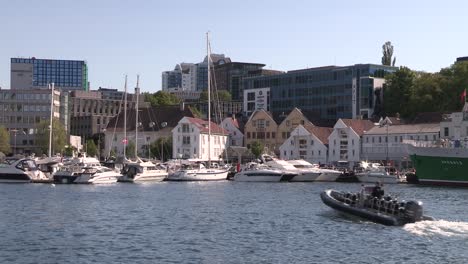 Old-Harbour-of-Stavanger-in-Norway,-Europe