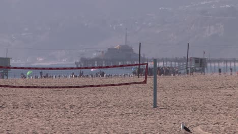 Playa-De-Venice-Con-Campo-De-Voleibol,-California,-Estados-Unidos