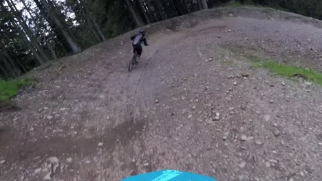 Live-on-a-downhill-bike-in-Austria,-filmed-with-a-GoPro-3