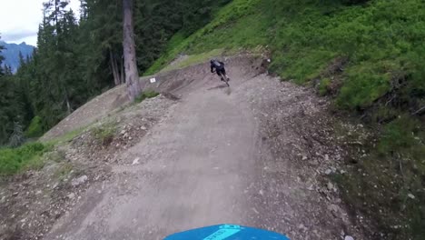 Live-on-a-downhill-bike-in-Austria,-filmed-with-a-GoPro-1