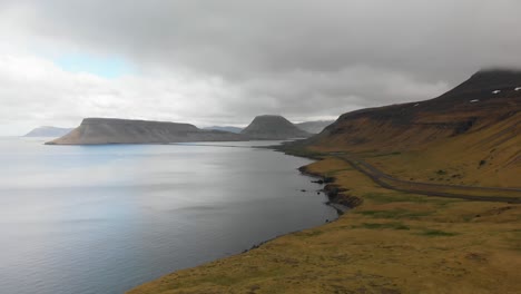 Aerial-footage-recorded-from-a-viewpoint-near-Kirkjufell,-Iceland-1