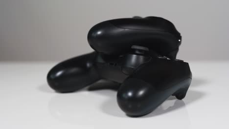Closeup-of-two-handheld-controllers-from-a-gaming-system-1