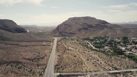 Flying-toward-a-mountain-in-the-Nevada-desert