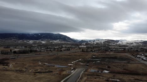 Drone-shots-of-a-small-town-on-a-cloudy-day