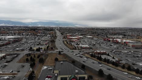 Drone-shot-of-19th-street-Bozeman,-Montana-on-a-cloudy-day