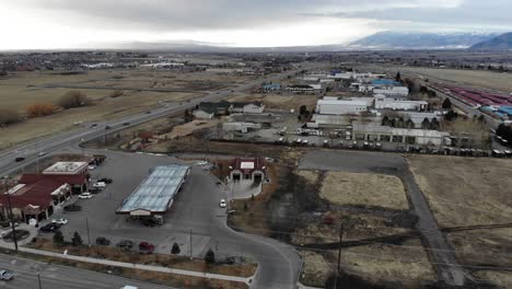 Drone-shot-of-a-commercial-zone-in-Bozeman,-Montana
