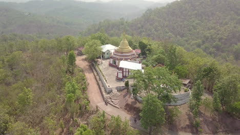Una-Pagoda-En-La-Región-Restringida-De-Hsipaw,-Myanmar