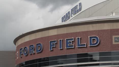Close-up-of-sign-at-Ford-Field,-Detroit,-USA