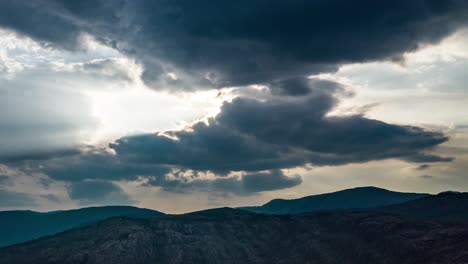 A-beautiful-cloudscape-above-the-Hardanger-fjord