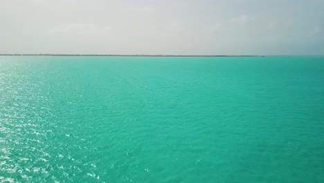 Crystal-clear-ocean-water-off-the-coast-of-Providenciales-in-the-Turks-and-Caicos-archipelago-1