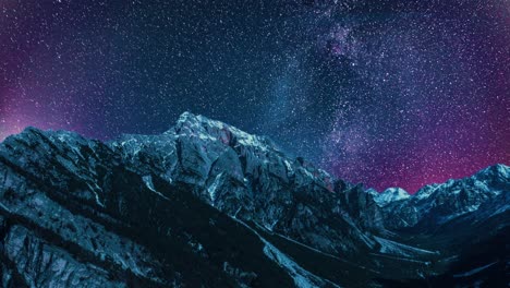 Surreal-and-outlandish-view-of-the-night-sky-above-the-Sella-mountain-in-South-Tyrol,-Italy