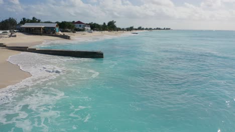 Beautiful-sandy-beach-on-Grand-Turk-Island-in-the-Turks-and-Caicos-Archipelago