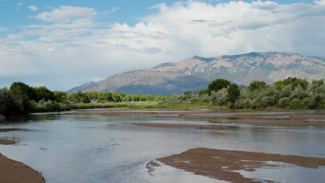 The-Rio-Grande-River-in-New-Mexico