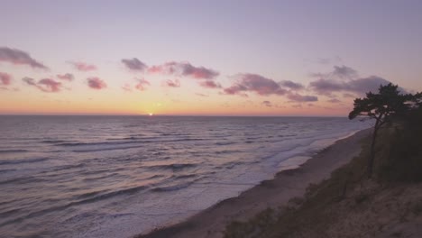 Latvian-Seaside-Dunes-and-the-Baltic-Sea-at-Sunset-1