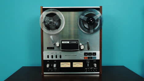 Teac-A6300-Reel-To-Reel-Player-Recorder-in-Play-Mode