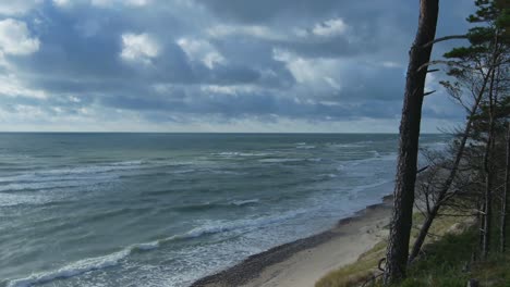 Baltic-Sea-Coast-on-a-Cloudy-Summer-Day