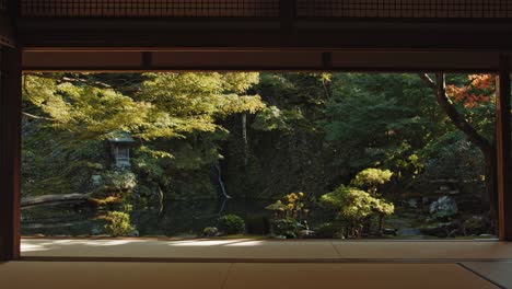 Japanese-Garden-Pond,-Jiongokokuzenji-Temple