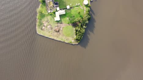 Drone-bird's-eye-aerial-shot-of-Milson-Island-old-mental-hospital-Hawkesbury-River-Brooklyn-Hornsby-Shire-Sydney-NSW-Australia-3840x2160-4K