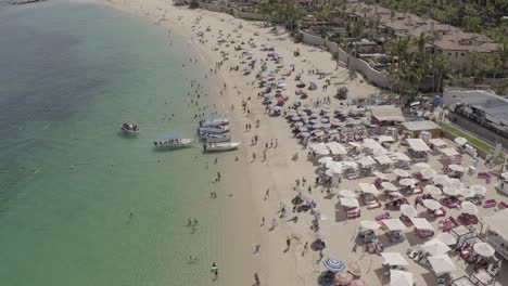 Medano-Strand-Voller-Menschen,-Cabo-San-Lucas,-Los-Cabos,-Mexiko