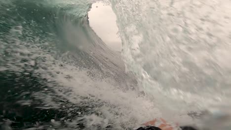 Gopro-Held-Sicht-Zeitlupe-Surfen-Bodyboarden-Strand-Welle-Pazifik-Zentralküste-NSW-Australien-1920x1080-HD